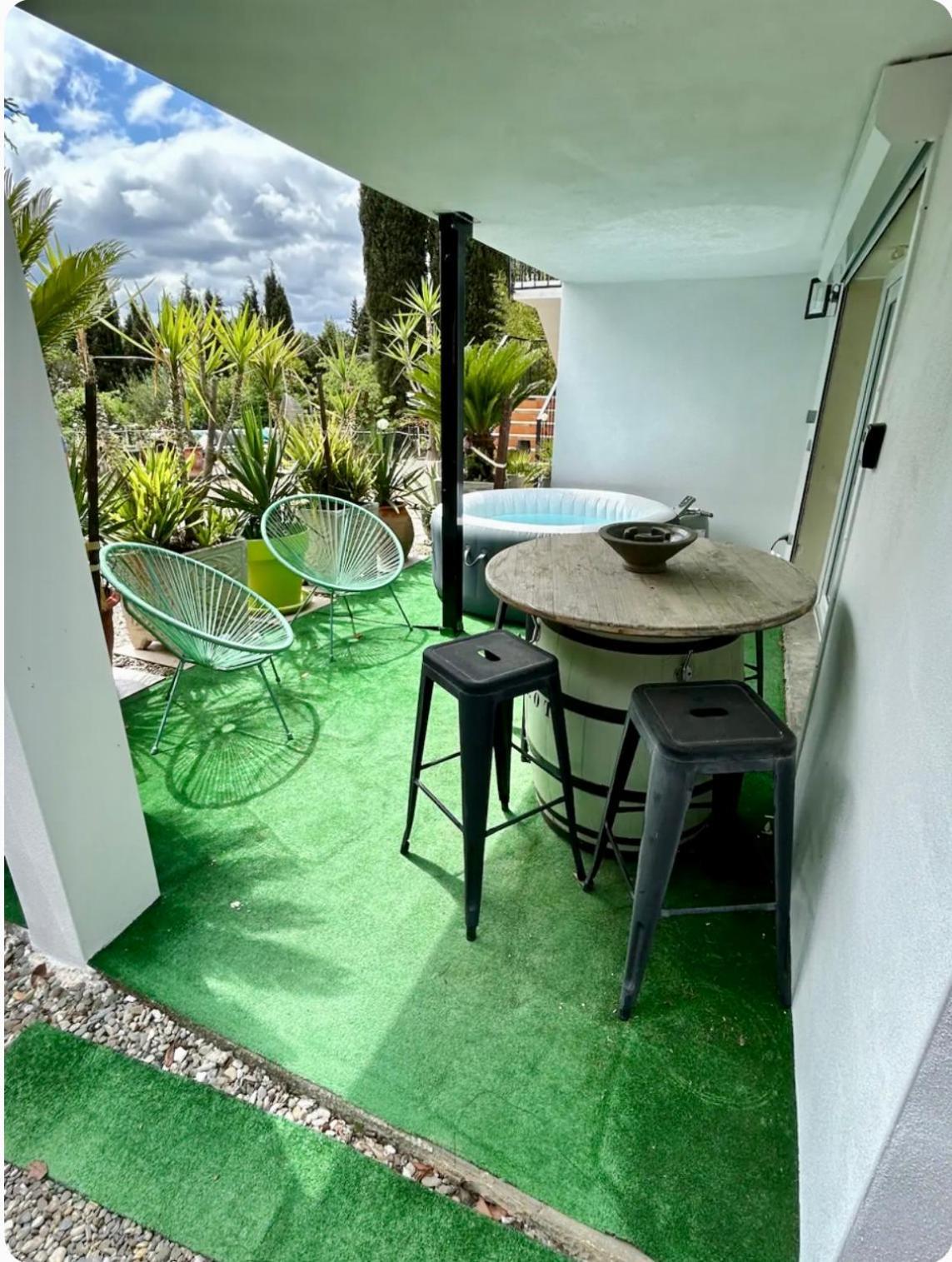 Appart-One Terrasse Jacuzzi Parking Carcassonne Extérieur photo